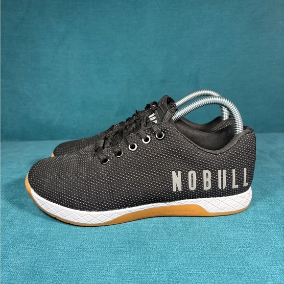 Nobull Outwork Black sneakers women size 7.5 - Picture 1 of 8